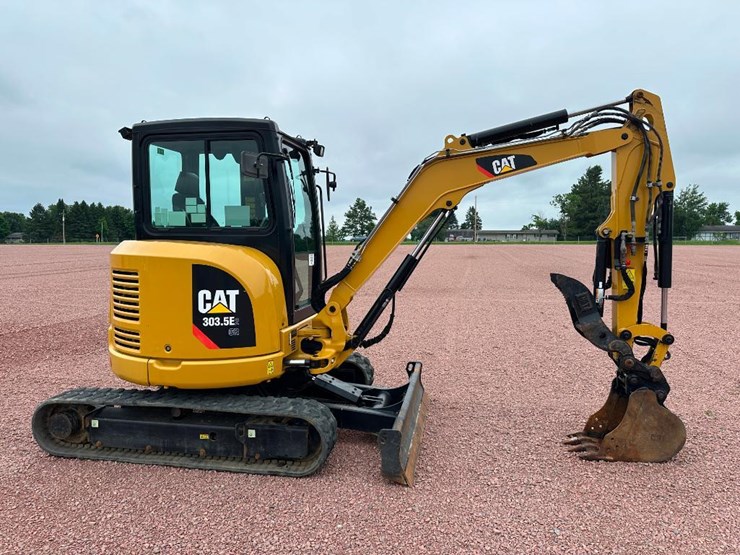 2019-caterpillar-303.5e2-cr-image-2