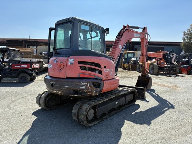 2014-kubota-kx057-4-image-3