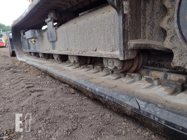 2022-kubota-kx080-4-image-32