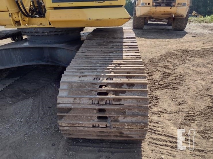 2012-komatsu-pc200-image-42