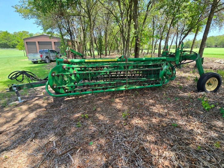 john-deere-700-image-7