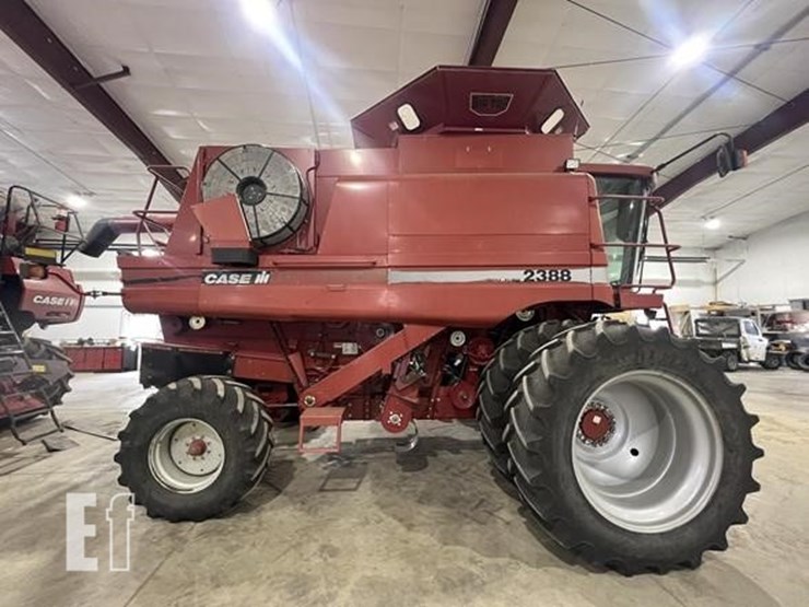 2005-case-ih-2388-image-9