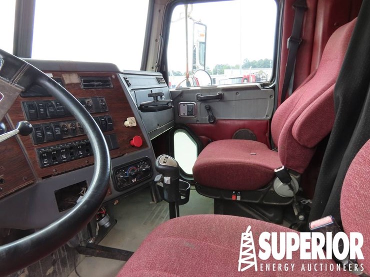 2012-western-star-4900-image-8