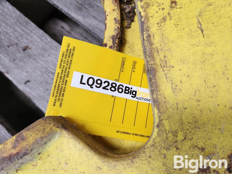 john-deere-100lb-wheel-weights-image-7