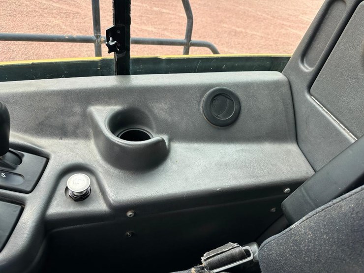 2007-caterpillar-c11-image-58