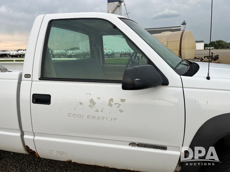 1997-chevrolet-2500-image-23