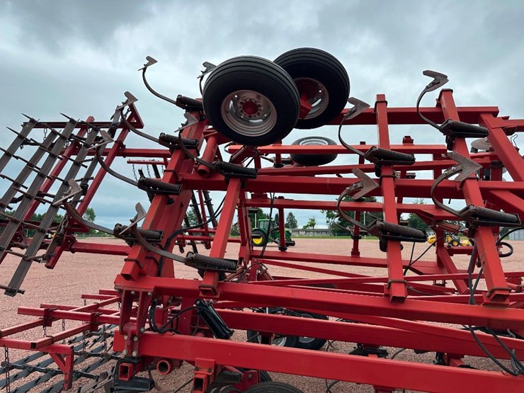 case-ih-4200-image-15