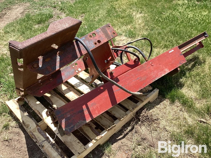 skid-steer-post-driver-image-9