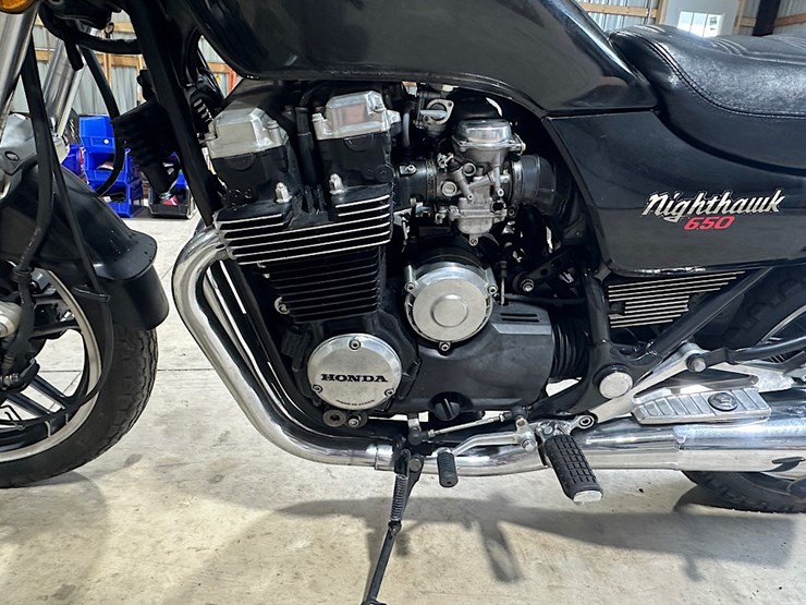 1984-honda-nighthawk-650-image-11