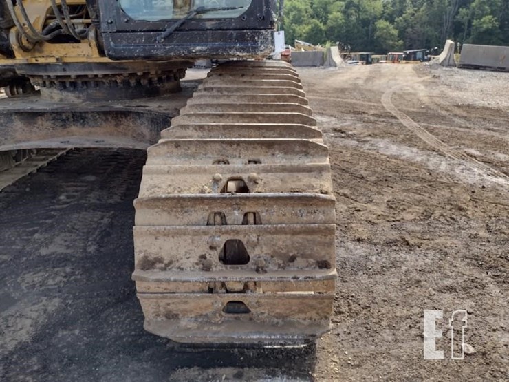 2013-caterpillar-329el-image-41