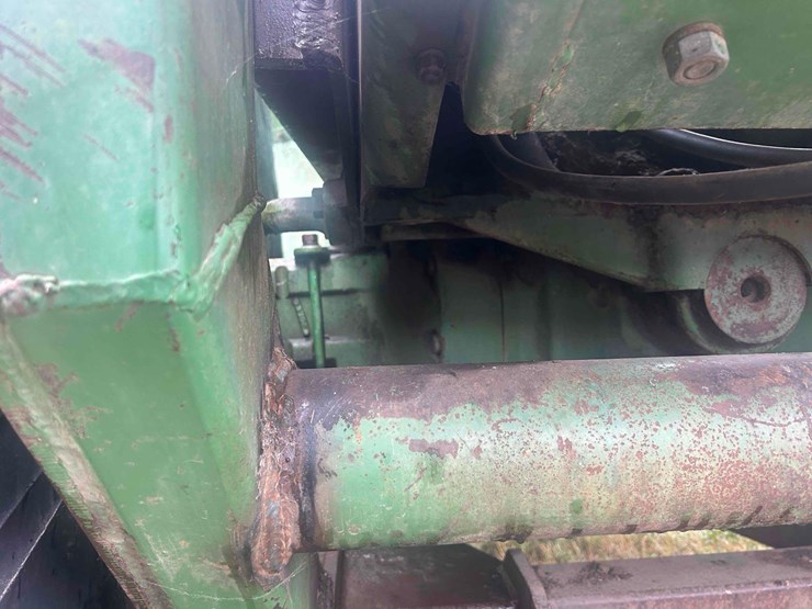 john-deere-8440-image-15
