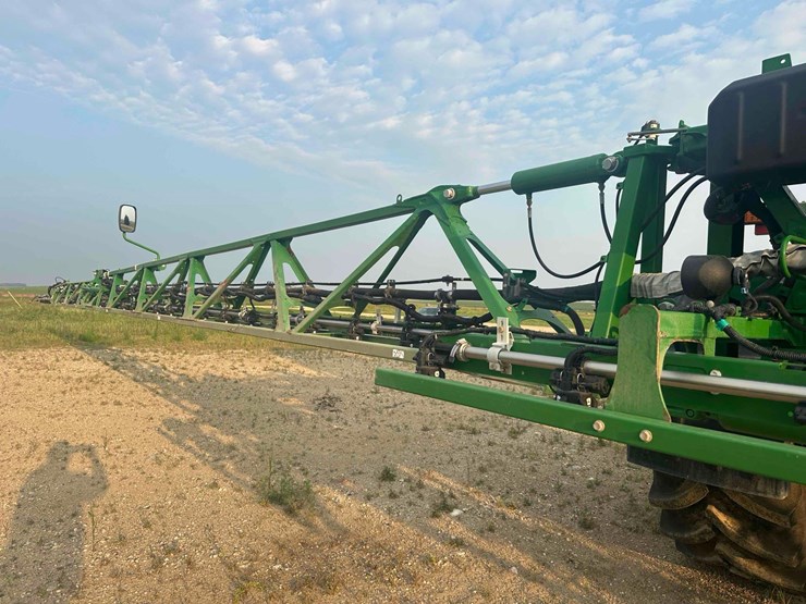 2018-john-deere-r4045-image-28