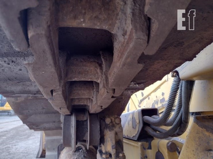 2018-caterpillar-d6t-lgp-image-32