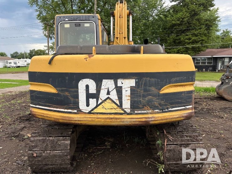 2005-caterpillar-312b-image-43