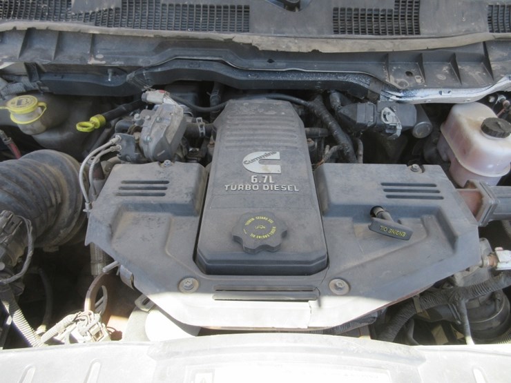 2011-dodge-ram-3500hd-image-7