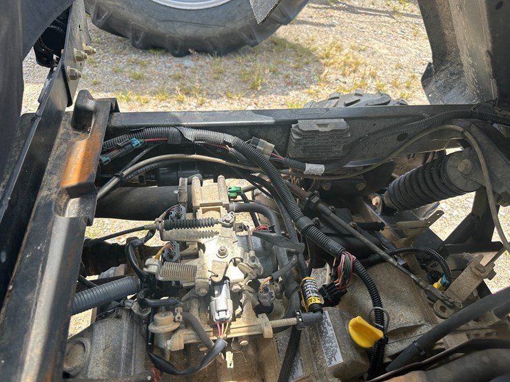 john-deere-gator-image-33