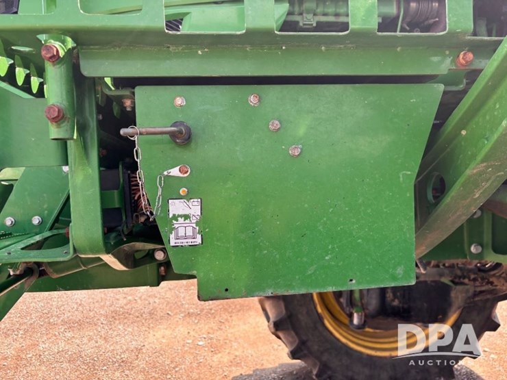 2017-john-deere-r4045-image-44
