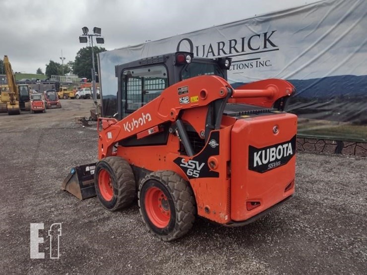 2019-kubota-ssv65-image-27