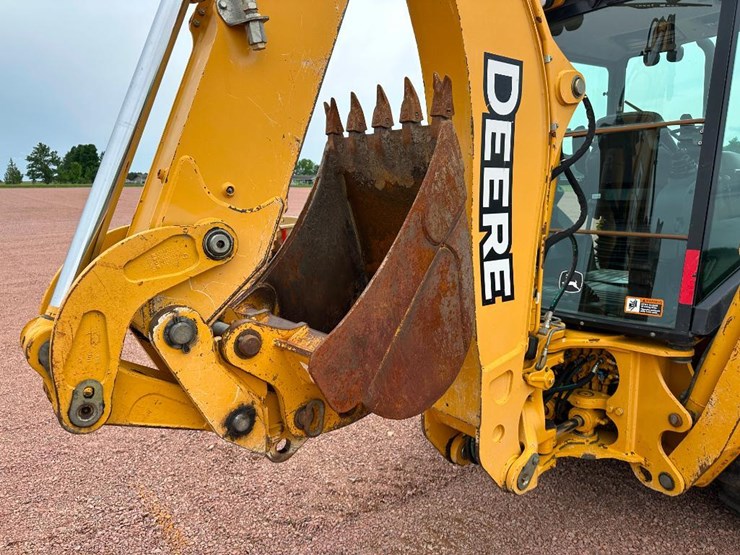 2006-deere-310sg-image-26