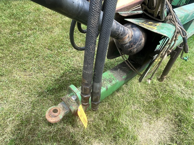 john-deere-3960-image-24