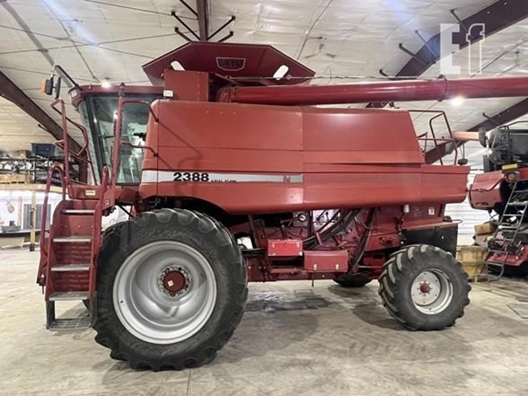 2005-case-ih-2388-image-4