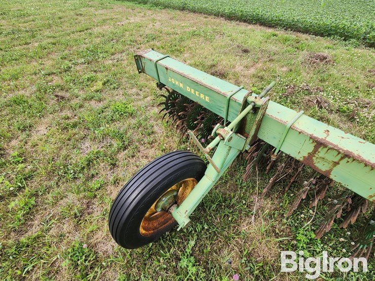 john-deere-400-image-16