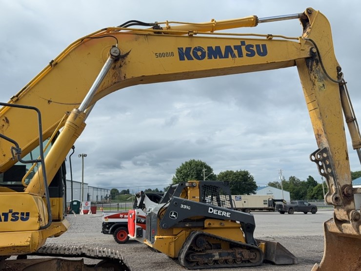 komatsu-pc210-lc-11-image-5