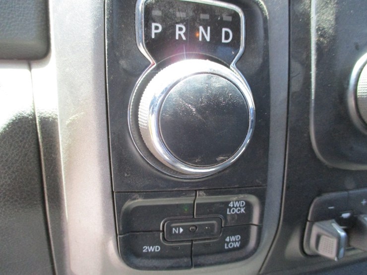 2015-dodge-ram-1500-image-10