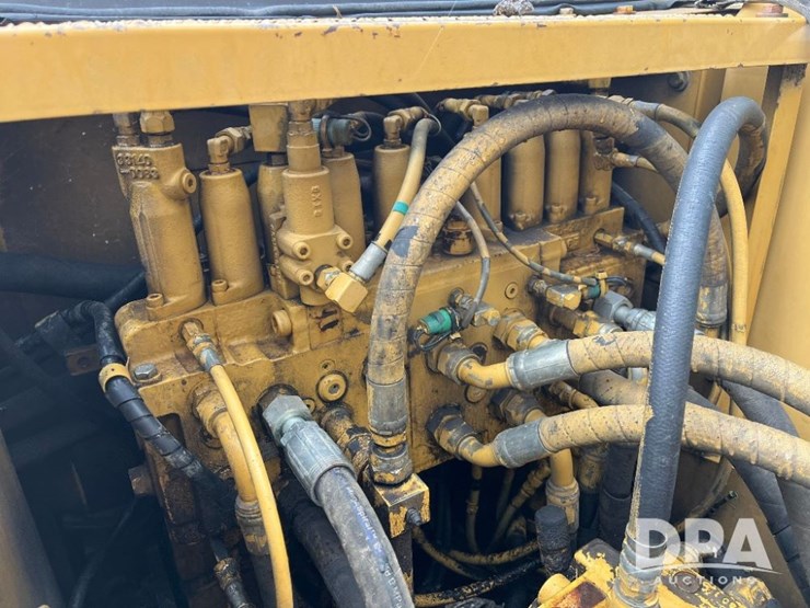2005-caterpillar-312b-image-36