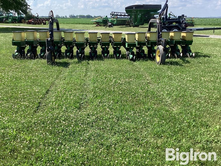 john-deere-7100-image-7