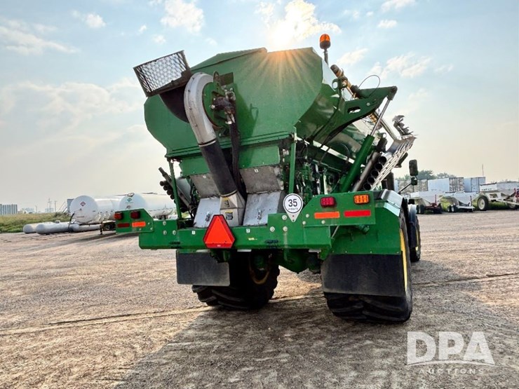 2019-john-deere-f4365-image-7