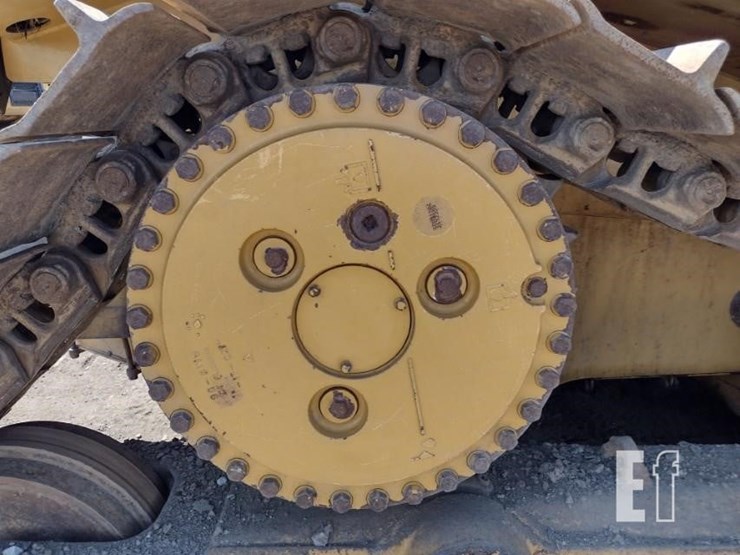 2018-caterpillar-d6t-lgp-image-34