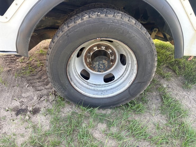 2017-dodge-ram-5500-image-12