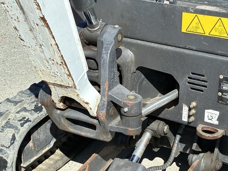 2020-bobcat-e20-image-6