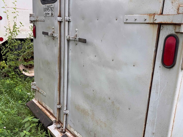 82-1/2”-x-14-1/2ft-enclosed-trailer-image-15