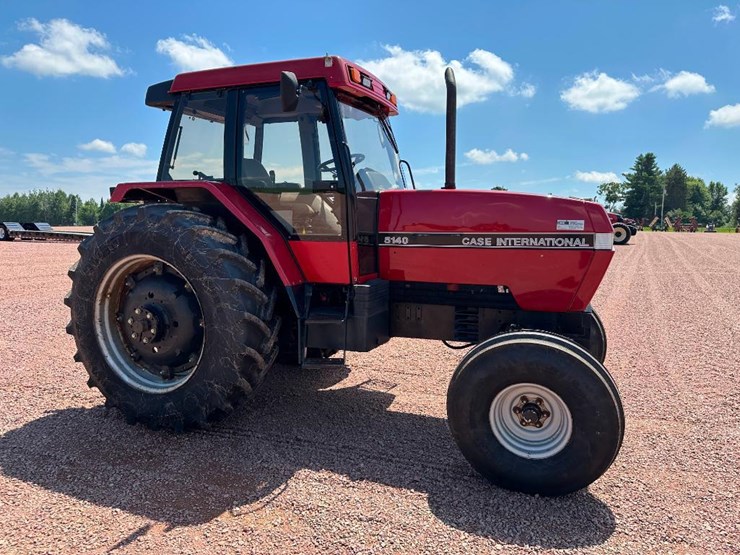 1990-case-ih-5140-image-3