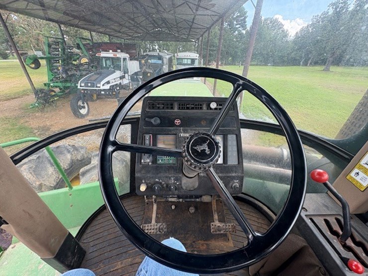 john-deere-8560-image-49