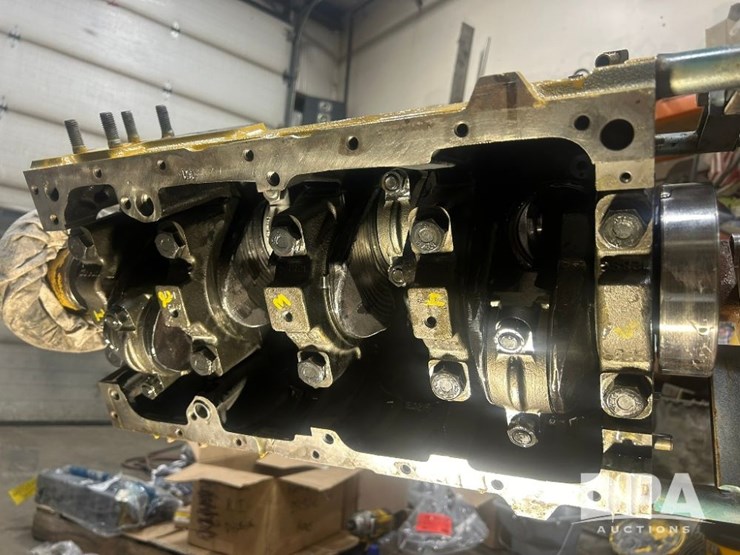 caterpillar-416c-image-13