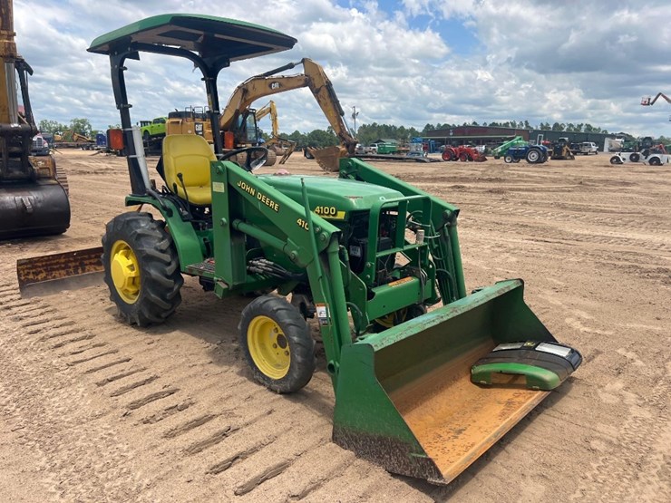 john-deere-4100-image-6