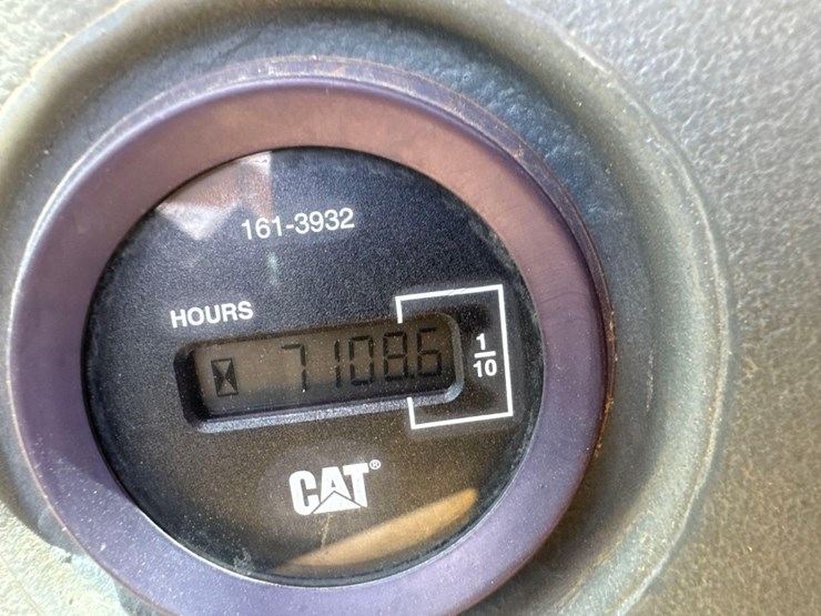 2003-caterpillar-420d-image-34