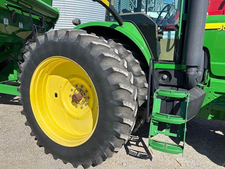 2005-john-deere-8220-image-5