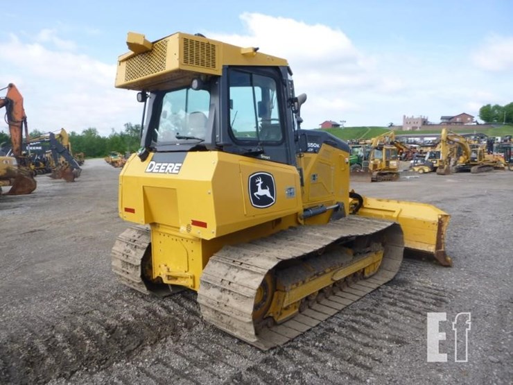 2021-deere-650k-lgp-image-48