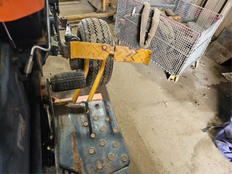 kubota-b7100-image-18