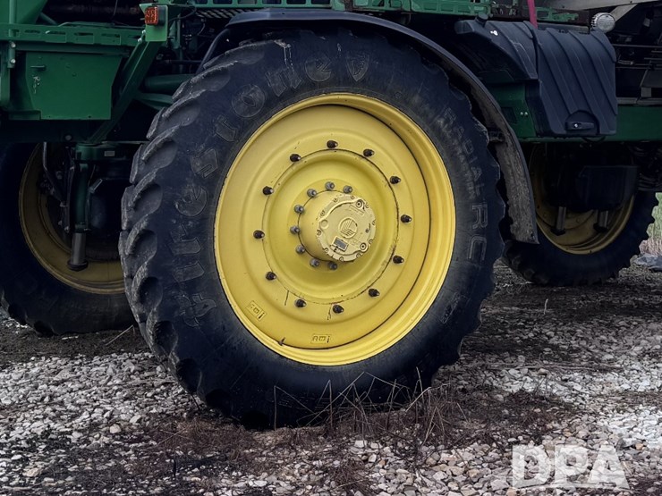 2017-john-deere-r4045-image-23