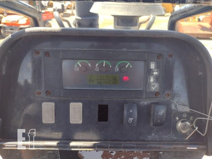 2007-deere-450j-lgp-image-7