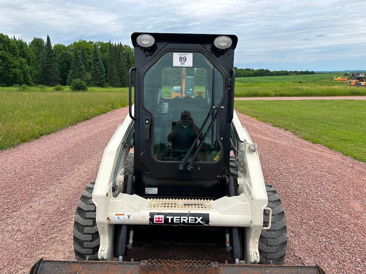 2015-terex-r165s-image-14
