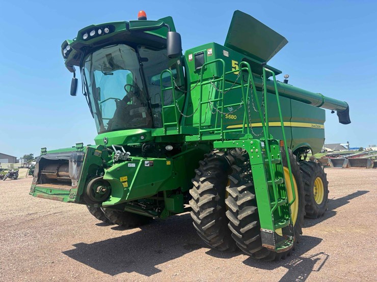 2013-john-deere-s680-image-1