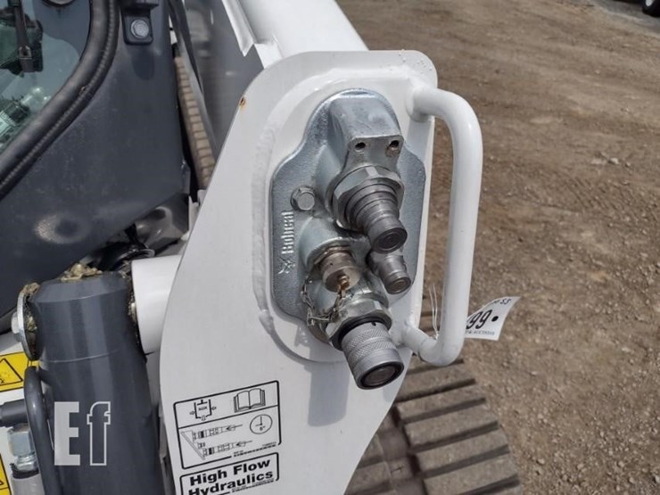 2023-bobcat-t770-image-17