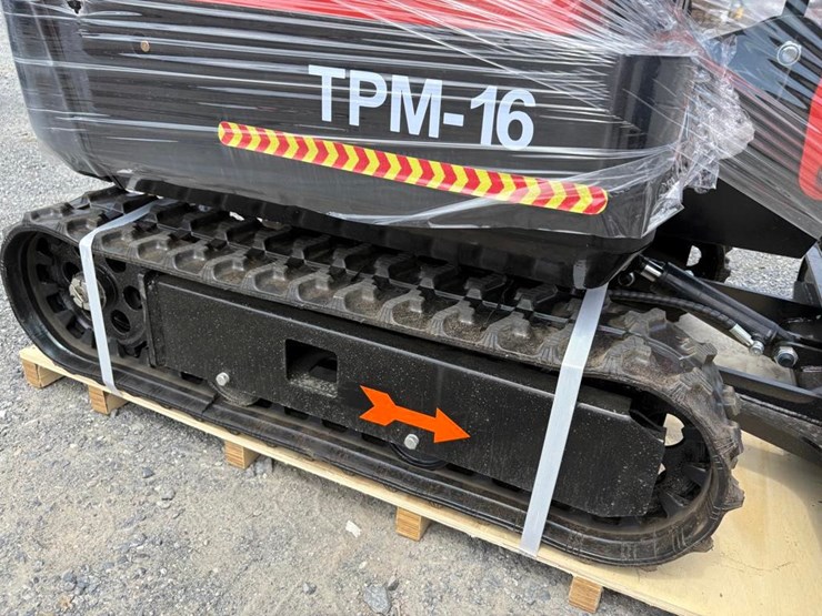 tpm-16-mini-excavator-image-4