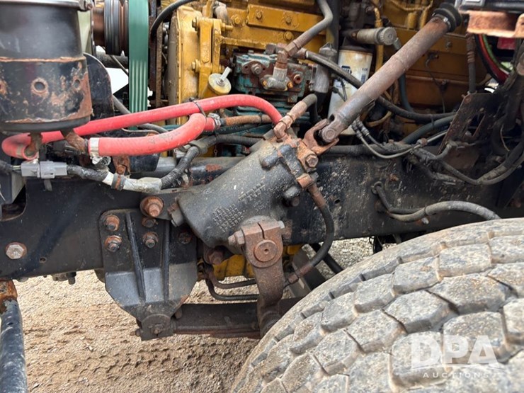 2001-sterling-truck-(dr11851-unit-9459)-image-35